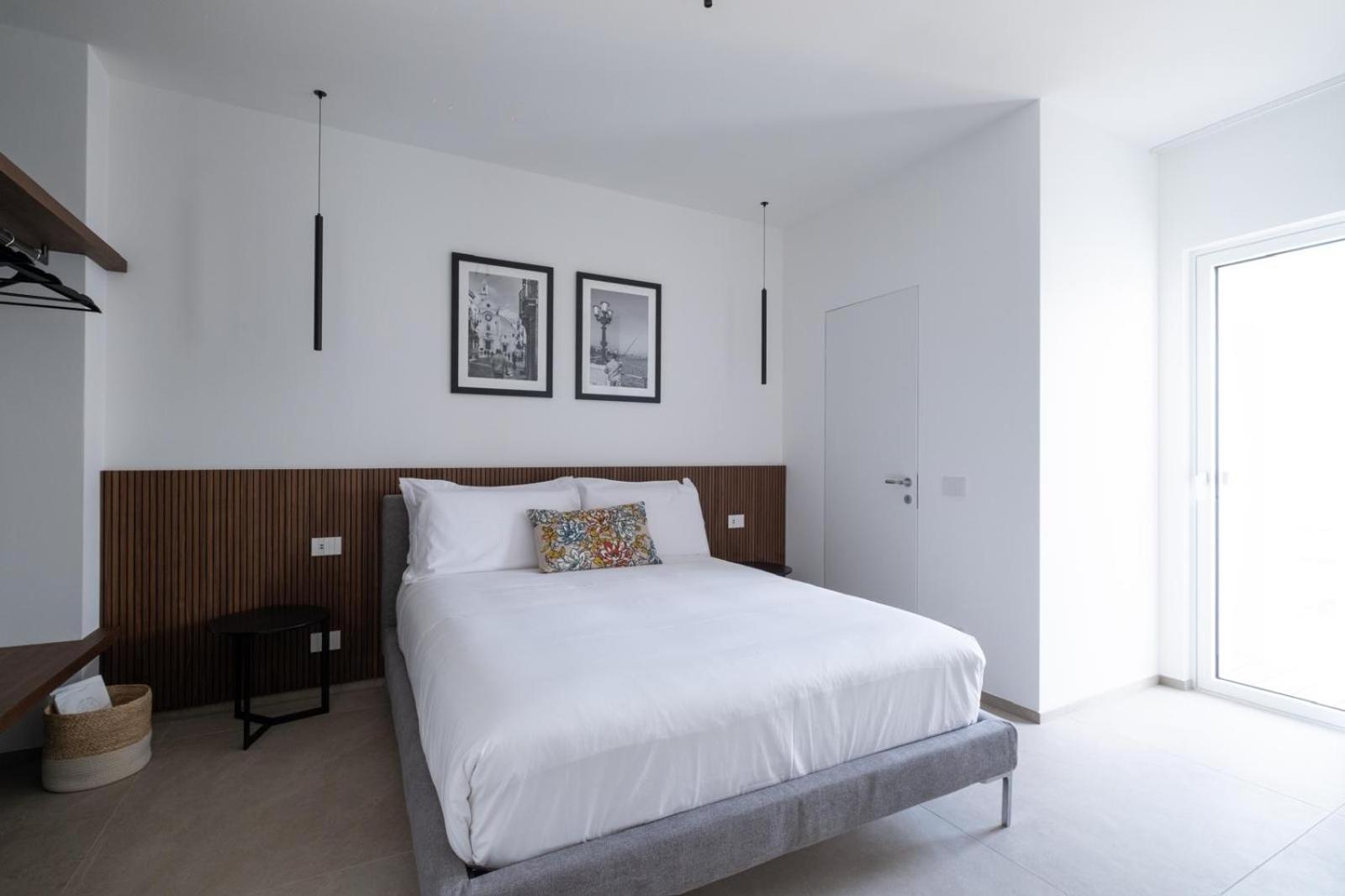 Riviera Apulian Rooms Bari Buitenkant foto
